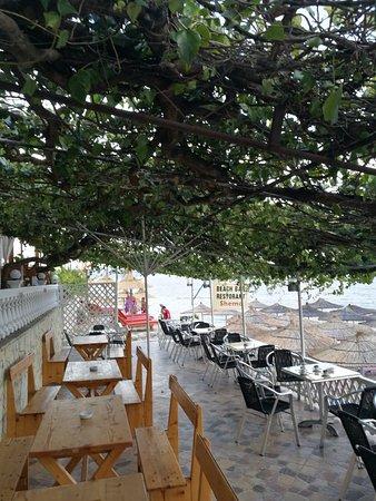 Shemo Beach Bar & Restaurant